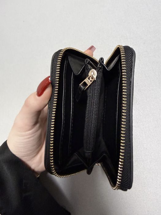Дамско портмоне - черно