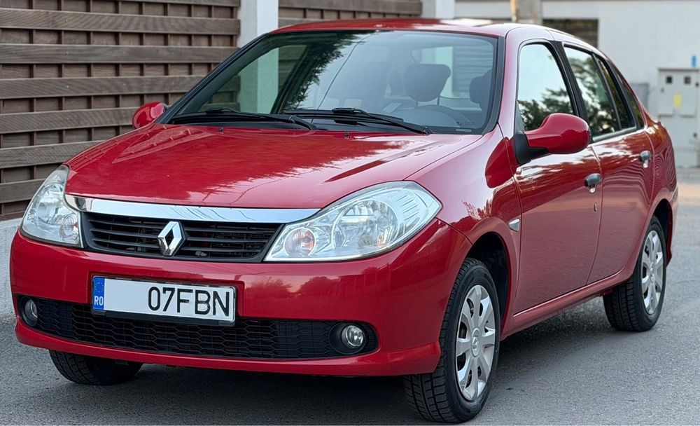 RENAULT Symbol 2011 — imagine 1