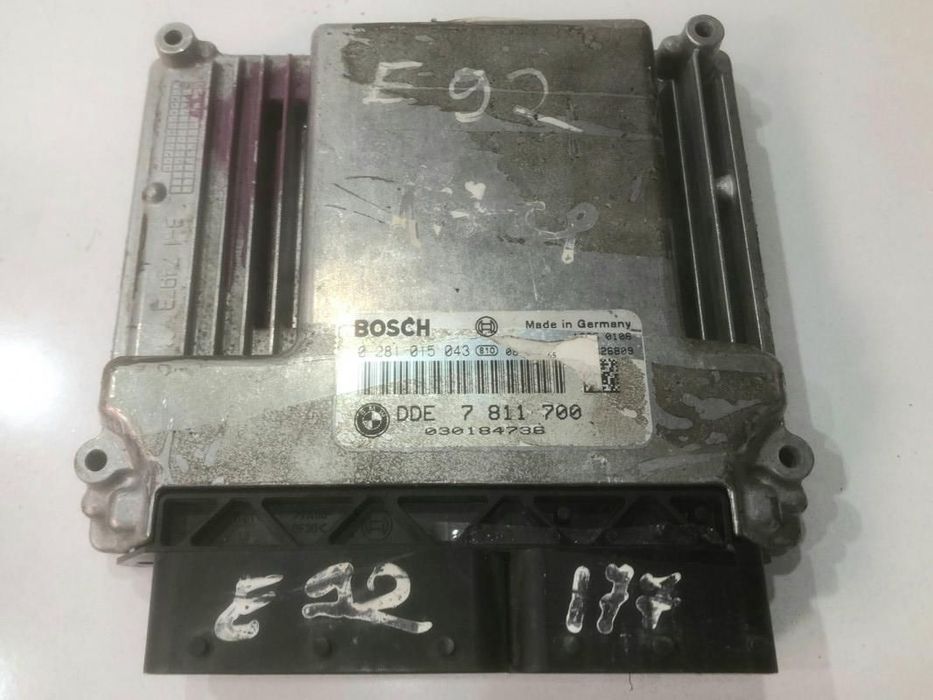 Calculator motor ECU 7811700 BMW Seria 3 E90/E91/E92/E93 [2004 - 2010
