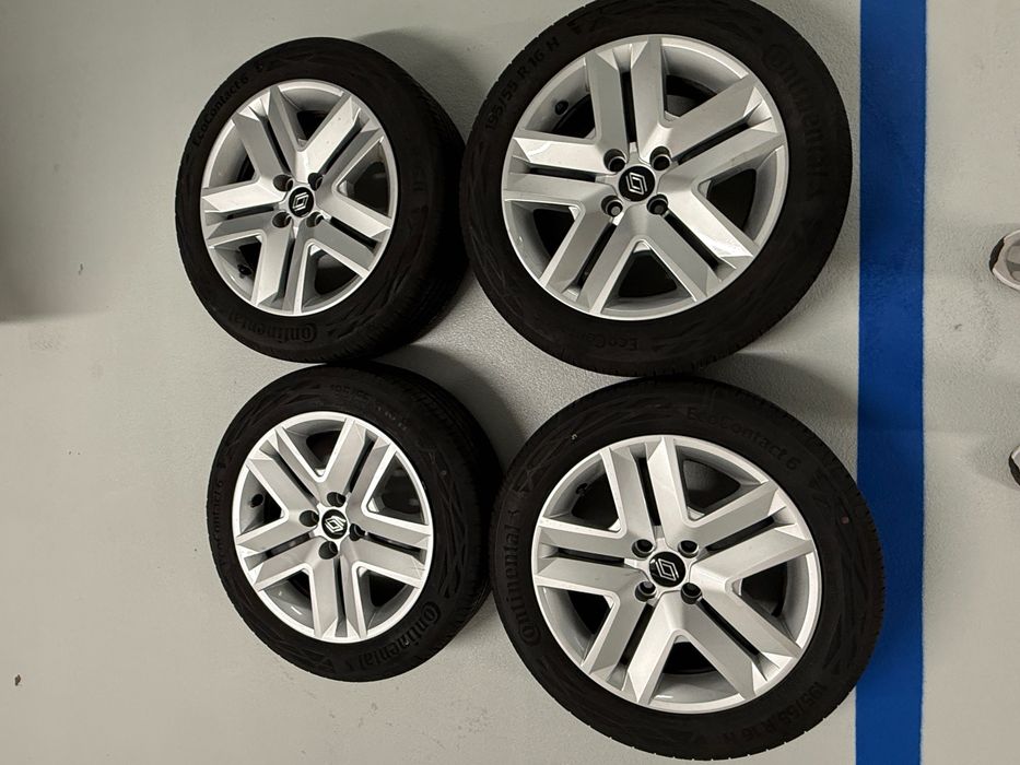 Джанти с гуми за Рено 4x100 16 цола