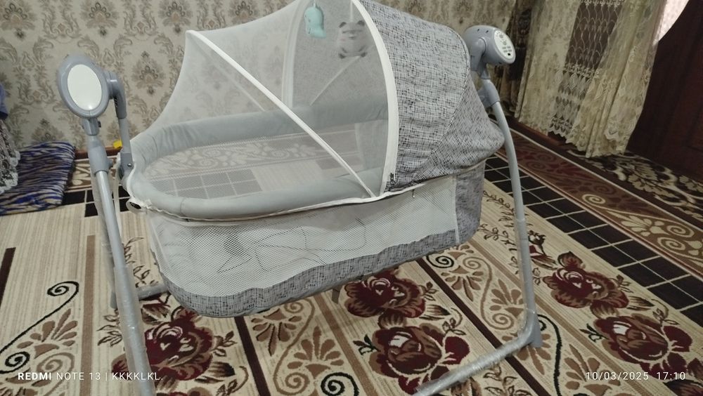 Belanchak (toklik, oʻzi tebranadi, qoʻshiq aytadi, bluteth ulanadi,