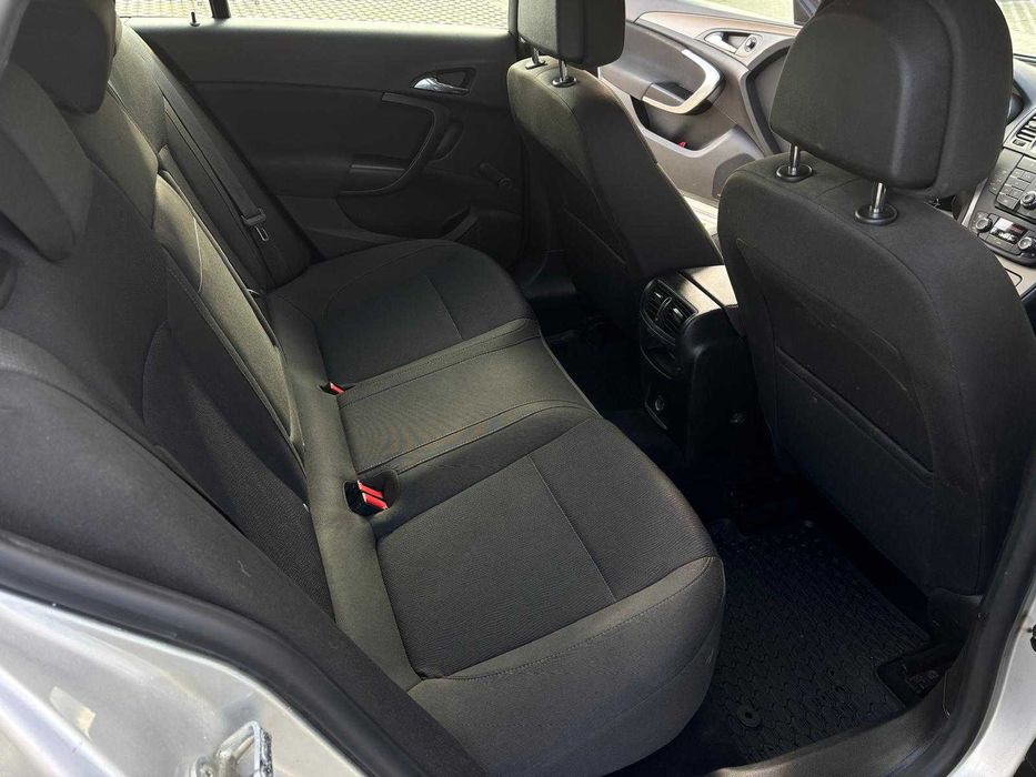 Opel Insignia A Sports Tourer 2010