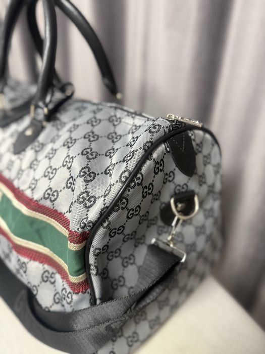 Geanta sala/voiaj GUCCI super calitate
