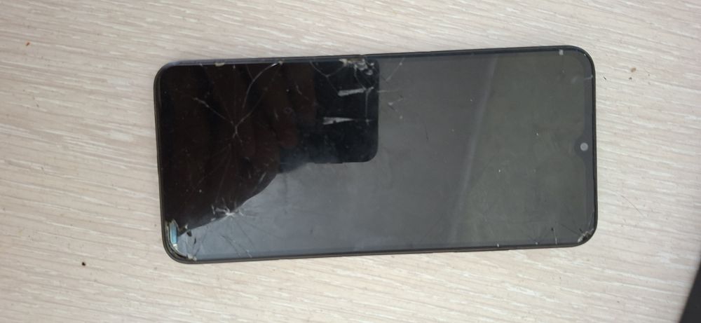 Телефон  Poco m5