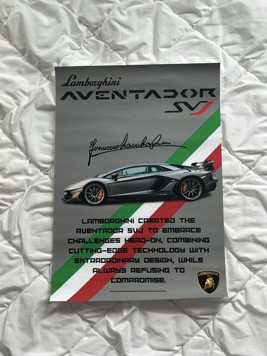 Постери на автомобили