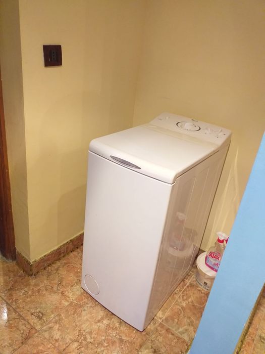 Închiriez apartament