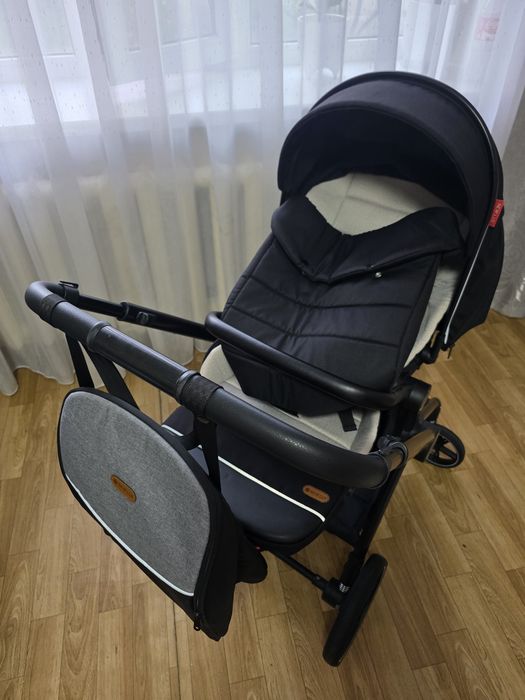 Продам коляску .