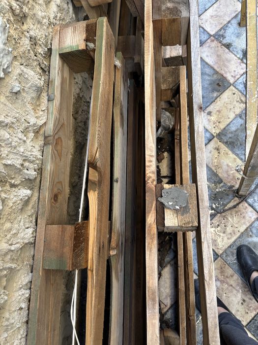 Поддоны деревянные.