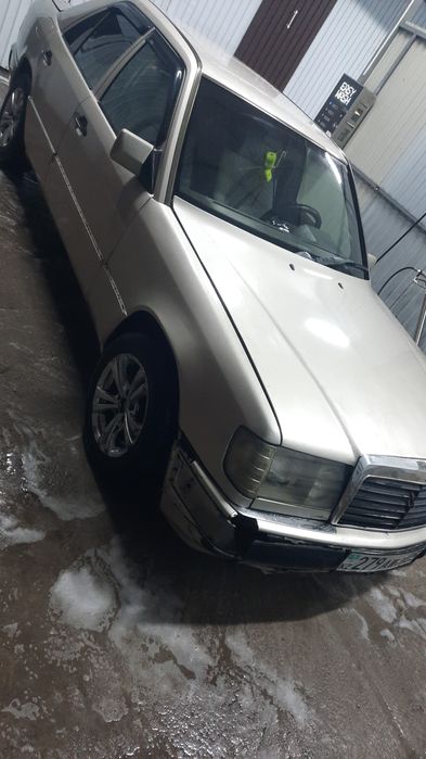 Продам мерс 124 102 матор