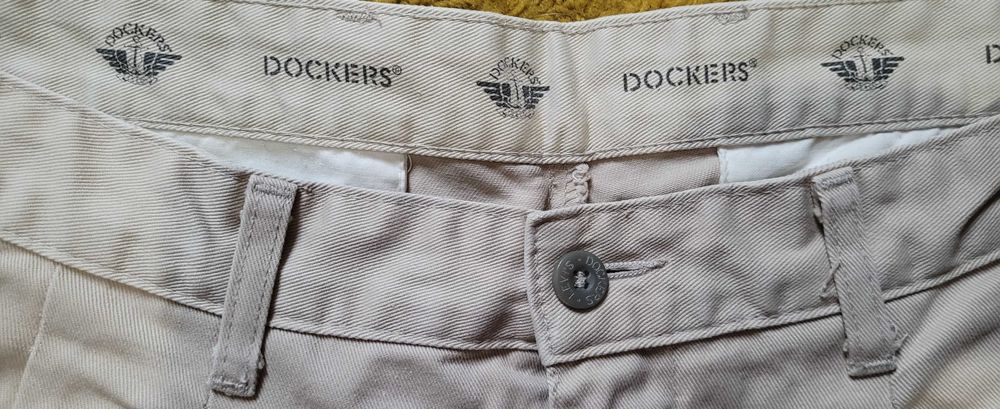 Оригинални панталони Dockers