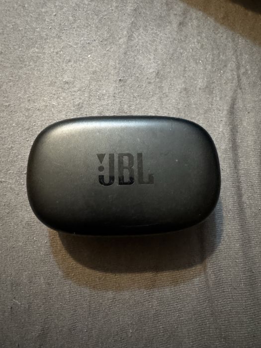 Vand Casti Jbl,noi fara eticheta