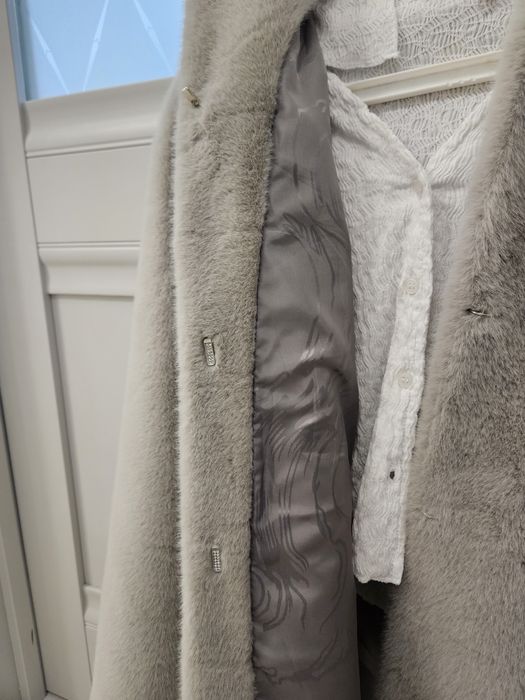 Короткая шуба М размер