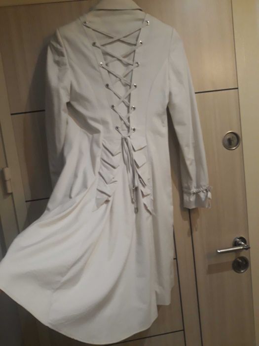 Дамско пролетно манто,L