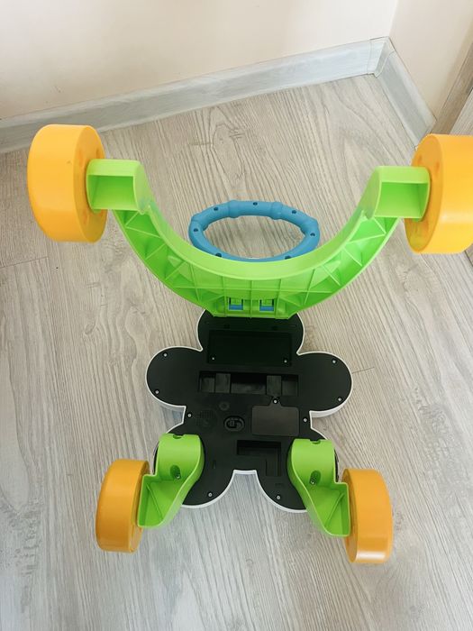 Проходилка уокър "Fisher Price"