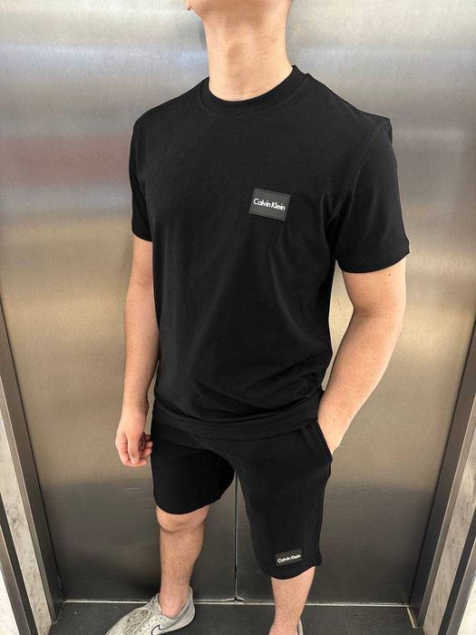 compleu bermuda tricou