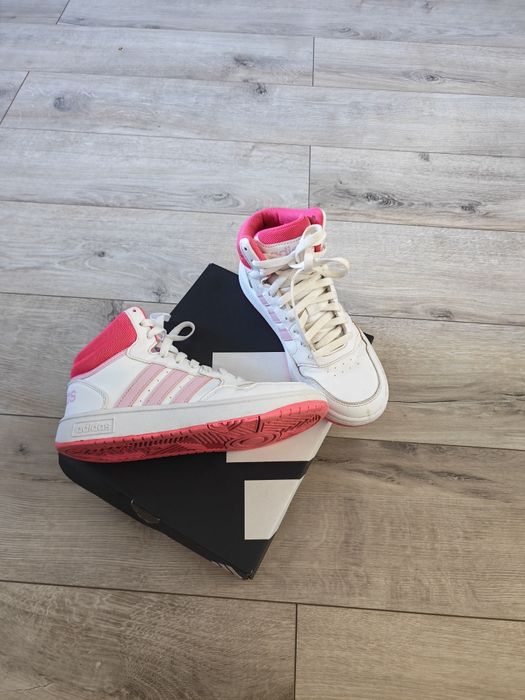 Кецове Adidas размер 36.5