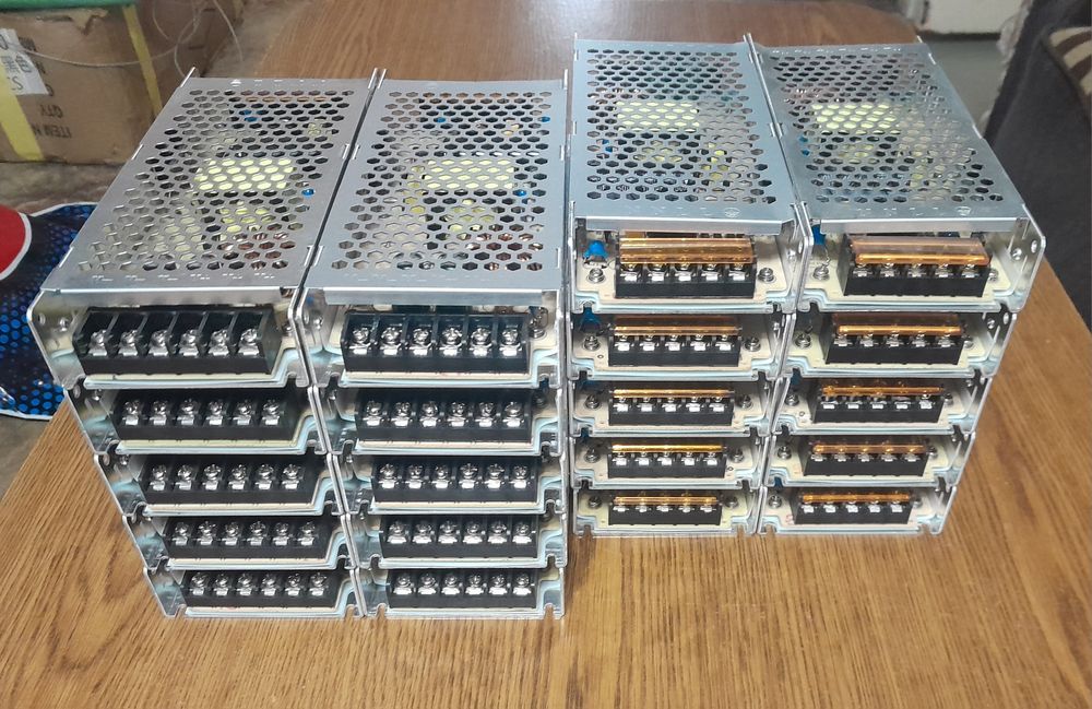 Блоки питания, для лед экранов и бегущая строка.