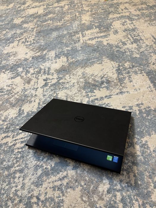 Продам ноутбук dell