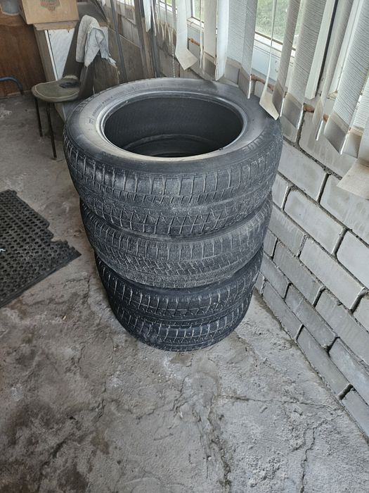 Продам летние резину