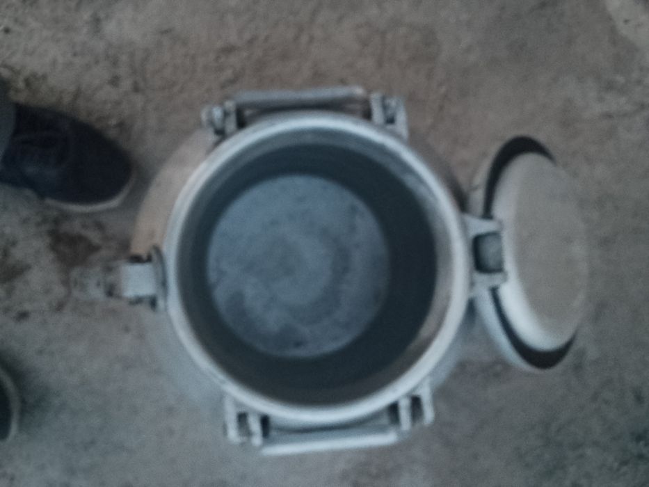Продам 2 фляги на 40 и 20л