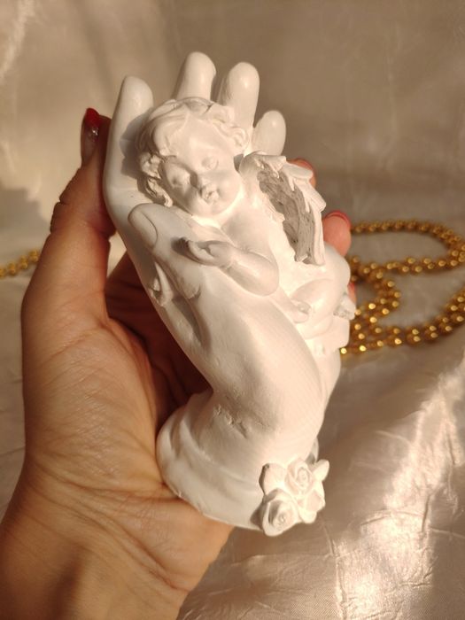 Изделия из гипса