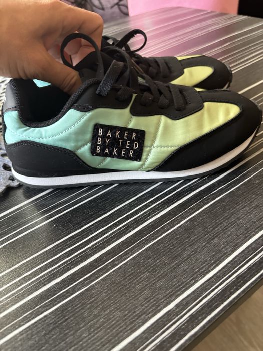 Опигинални маратонки Ted Backer