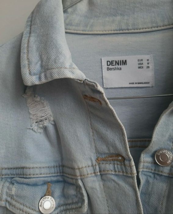 Jacheta denim Bershka