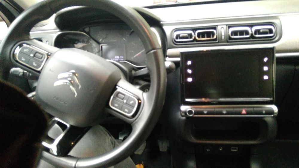 Citroën C3 1.2 бензин, 82 к.с. • 2017 г. • 80 000 км
