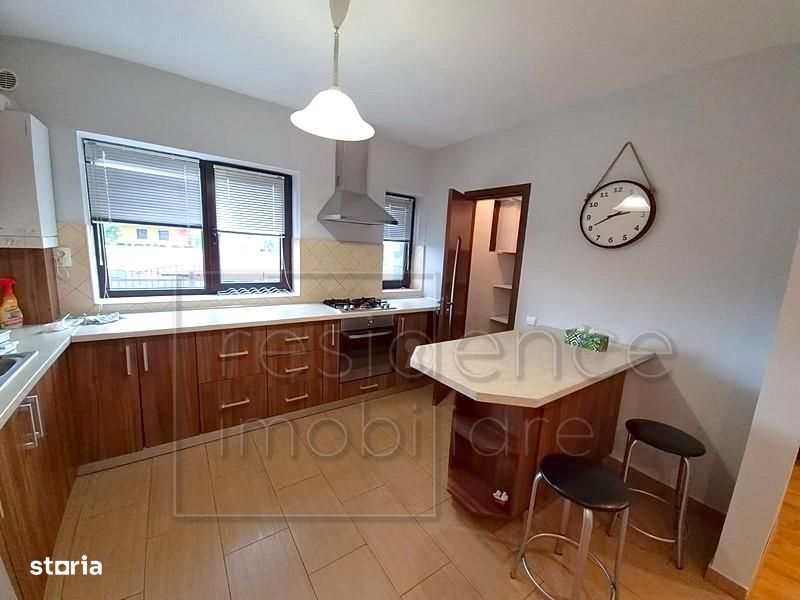 Apartament 3 camere la vila, Europa, zona Profi+Parcare