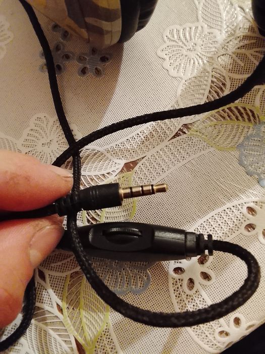 Игровые наушники