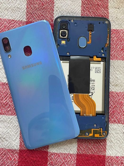 Samsung A40 64gb