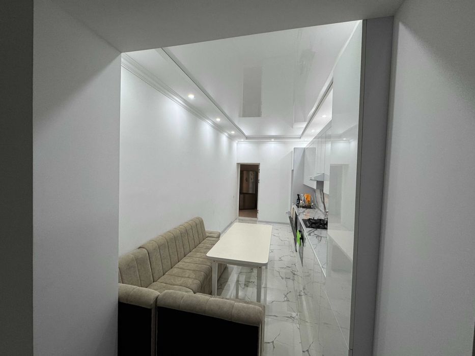 uy shoshilinch  sotiladi