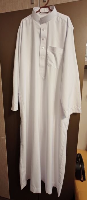 Кандура и 2 бр. абаи