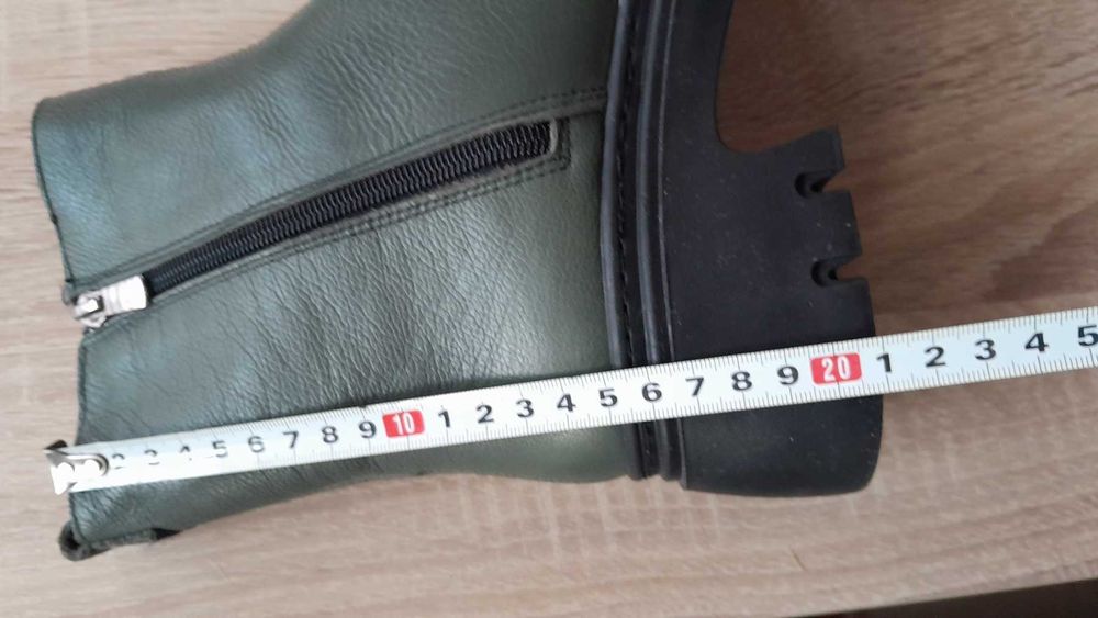 Зелени дамски боти - естествена кожа