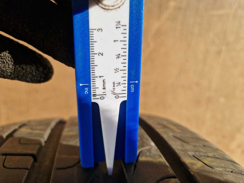 1 Pirelli R18 225/45 Лятна гума DOT1522