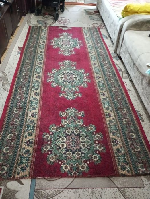 Продам ковры в хорошем состоянии