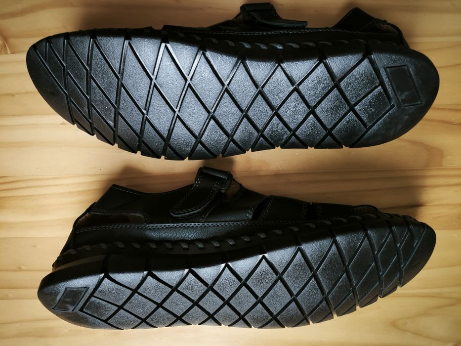 Летни сандали леки и удобни