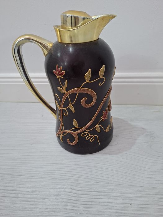 Термос для чая ,для гостей