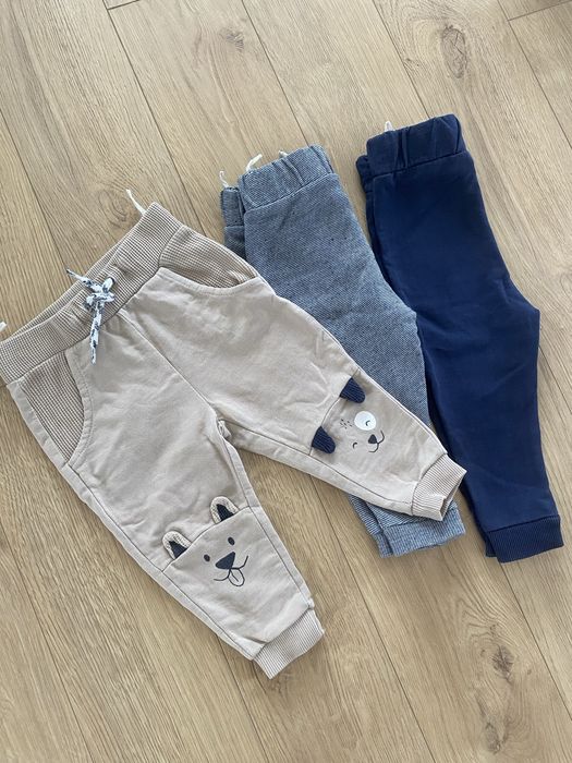 Set 3 pantaloni C&A, marime 80