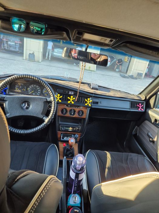 Мерс 190E 2.0 Продаю
