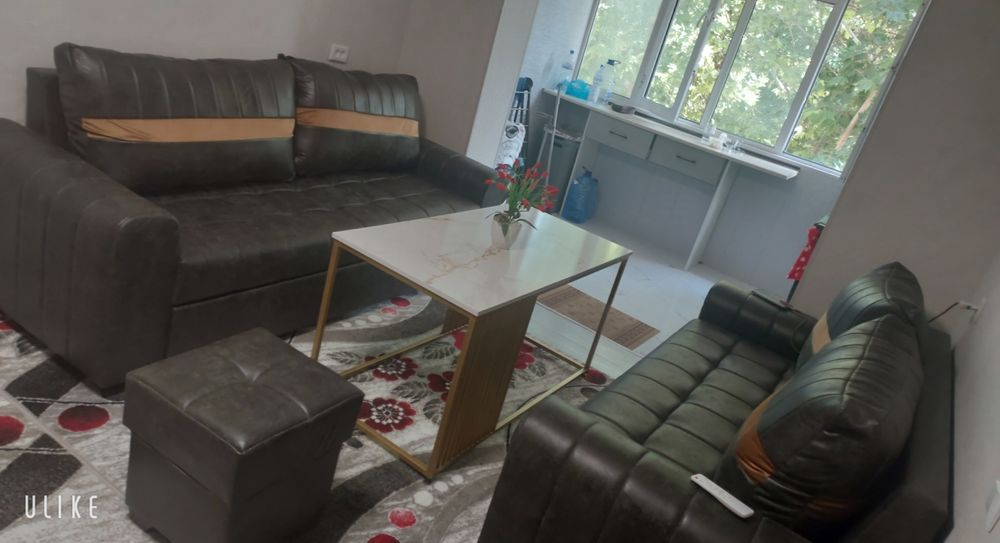 Мебель  диван стол пуфик