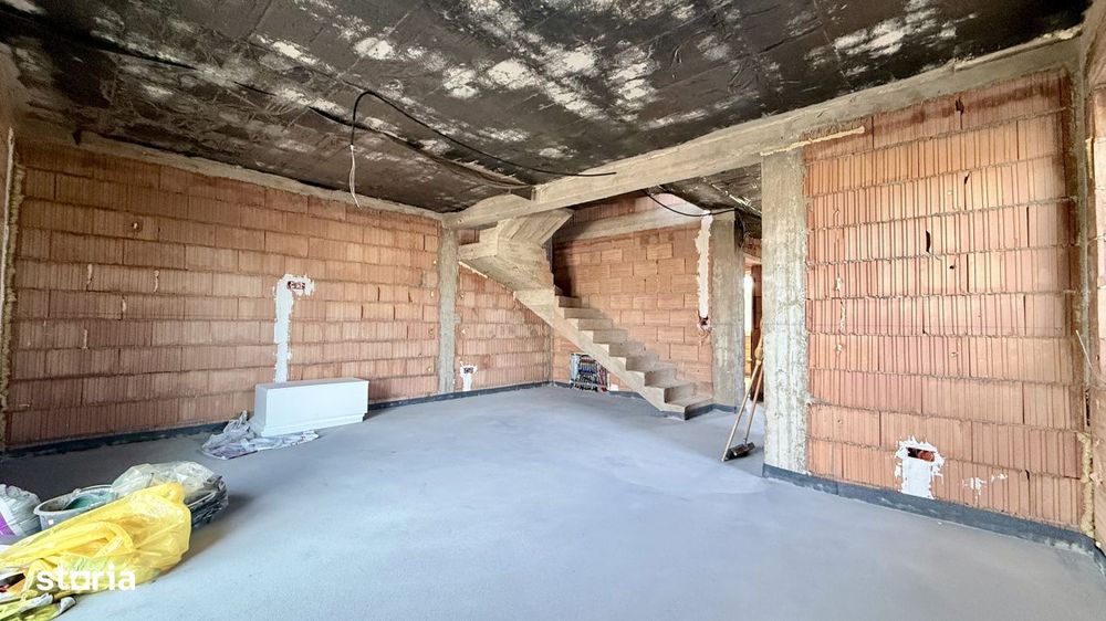 Duplex cu 4 camere, de vanzare, zona Kaufland - Mosnita Noua