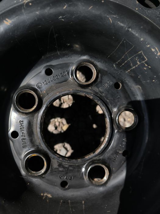 Продам штампованные диски на 15