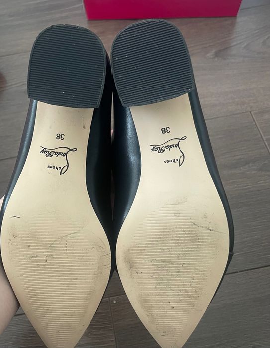 Продам кожаные туфли