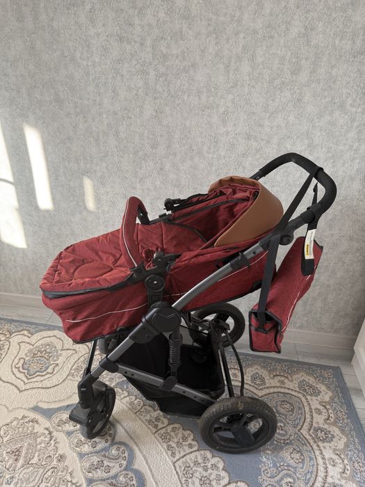 Коляска за 10000 тг хороший