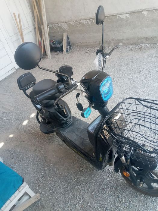 Електра скутер сотилади