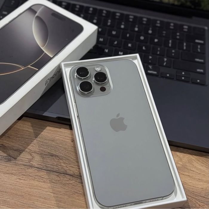 iPhone 16 Pro Max 256GB 90% Natural 1SIM+eSIM