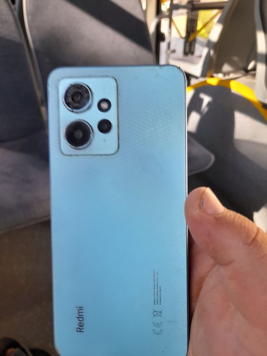 Telefon pentru piese