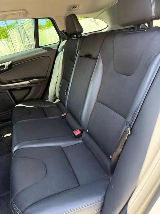 Volvo V60 D2 2018