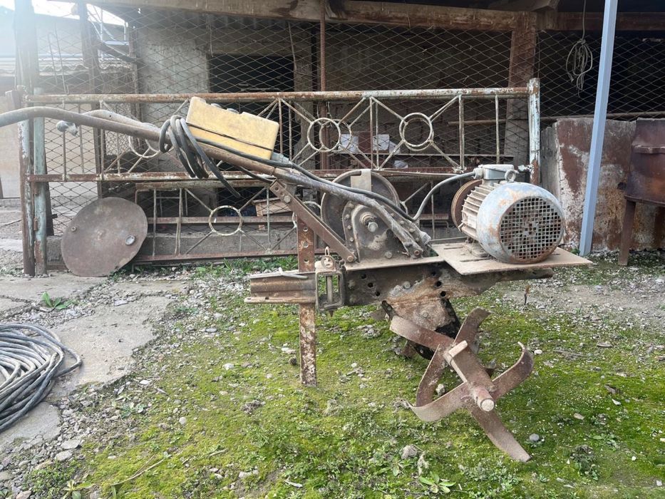 Мотоплуг электрический